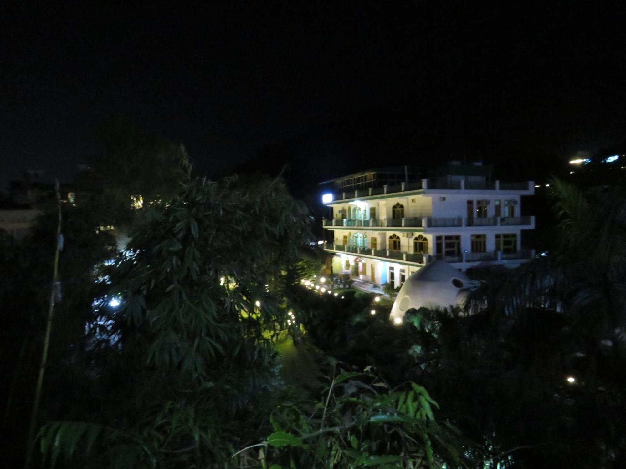 Hotel Namami Tapovan Rishīkesh Exterior foto